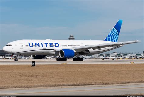 United Airlines Boeing 777.